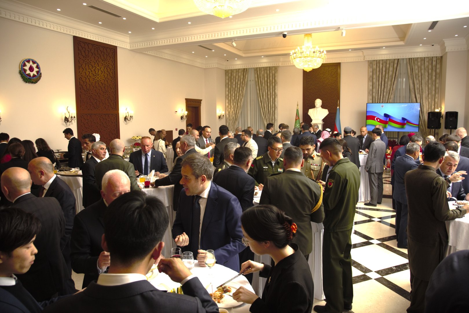 Azerbaijani embassy in Turkmenistan commemorates Victory Day (PHOTO)