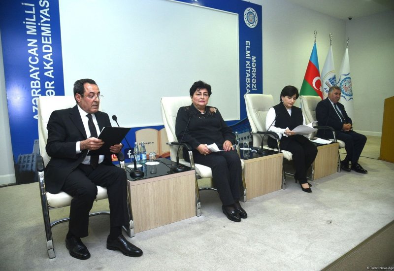 Baku host conference on Azerbaijani literary language standards in media (PHOTO)