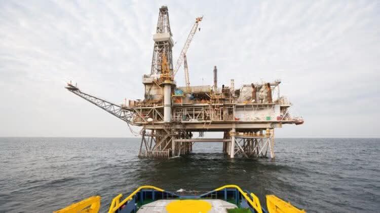 Azerbaijan reveals latest estimates on oil and gas output from its Chirag platform