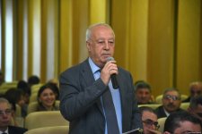 Baku conference on 'Azerbaijani literary language standards in media' wraps up (PHOTO)