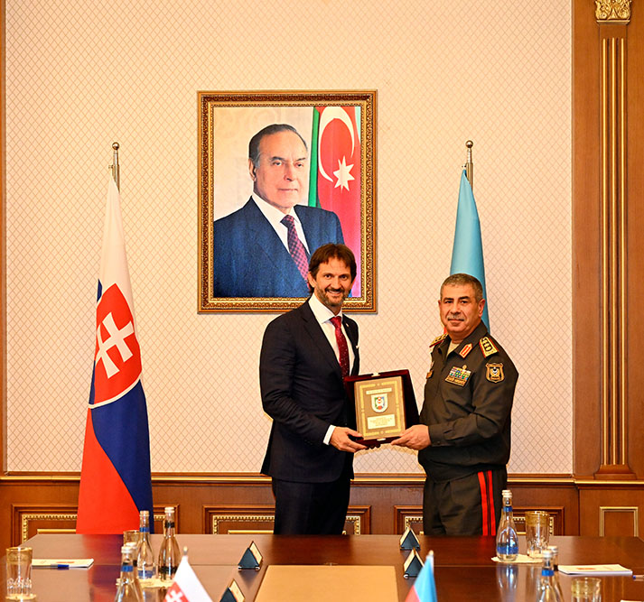 Azerbaijan, Slovakia explore new horizons in military co-op (PHOTO/VIDEO)