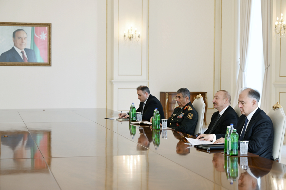 President Ilham Aliyev receives delegation led by Deputy Prime Minister of Slovakia (PHOTO/VIDEO)