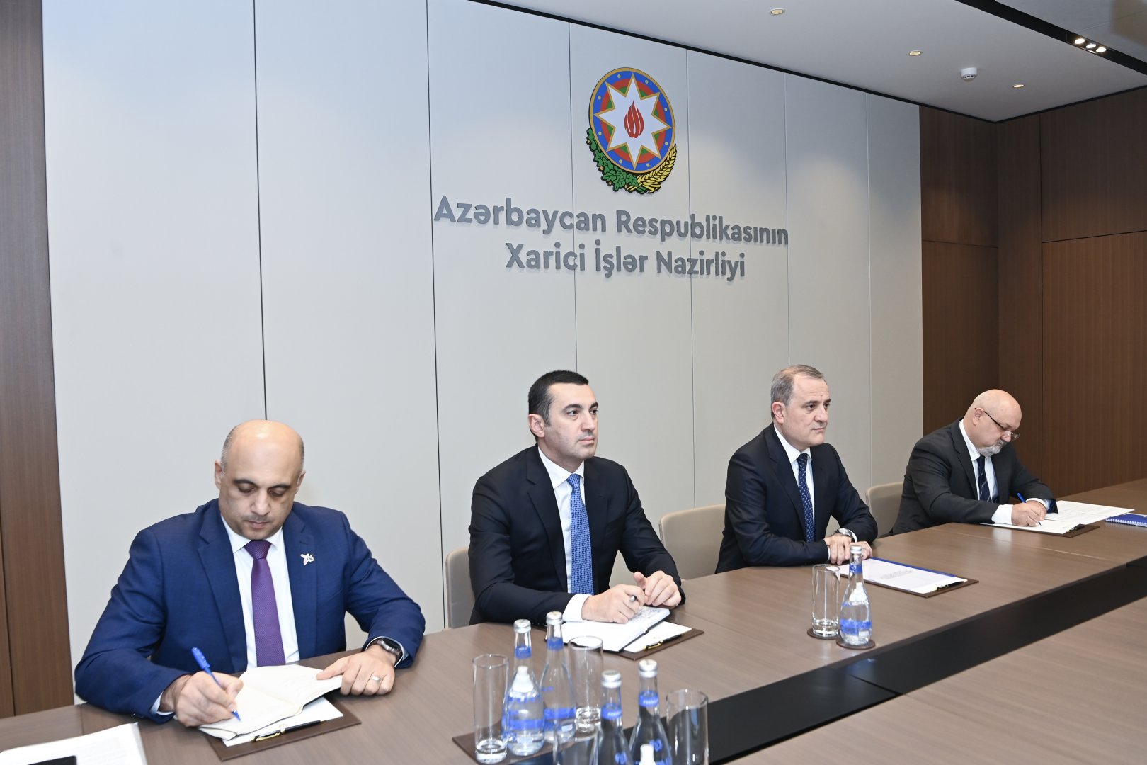 Azerbaijani foreign minister meets with outgoing Greek ambassador (PHOTO)