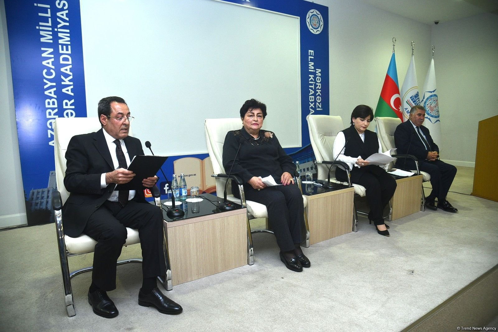 Baku conference on 'Azerbaijani literary language standards in media' wraps up (PHOTO)