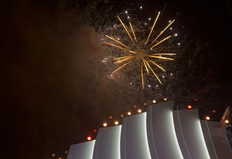 Baku celebrates Victory Day with grand fireworks show (PHOTO/VIDEO)