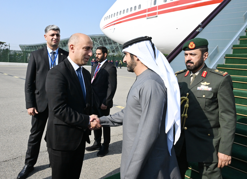 Deputy prime minister of UAE visits Azerbaijan (PHOTO)