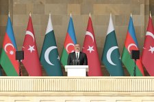 President Ilham Aliyev, First Lady Mehriban Aliyeva, President Erdoğan, Pakistani PM attend Military Parade in Baku (PHOTO/VIDEO)
