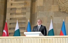 President Ilham Aliyev, First Lady Mehriban Aliyeva, President Erdoğan, Pakistani PM attend Military Parade in Baku (PHOTO/VIDEO)