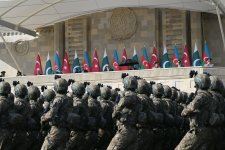 President Ilham Aliyev, First Lady Mehriban Aliyeva, President Erdoğan, Pakistani PM attend Military Parade in Baku (PHOTO/VIDEO)