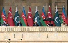 President Ilham Aliyev, First Lady Mehriban Aliyeva, President Erdoğan, Pakistani PM attend Military Parade in Baku (PHOTO/VIDEO)