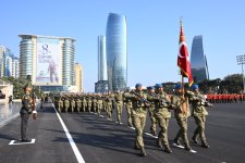 President Ilham Aliyev, First Lady Mehriban Aliyeva, President Erdoğan, Pakistani PM attend Military Parade in Baku (PHOTO/VIDEO)