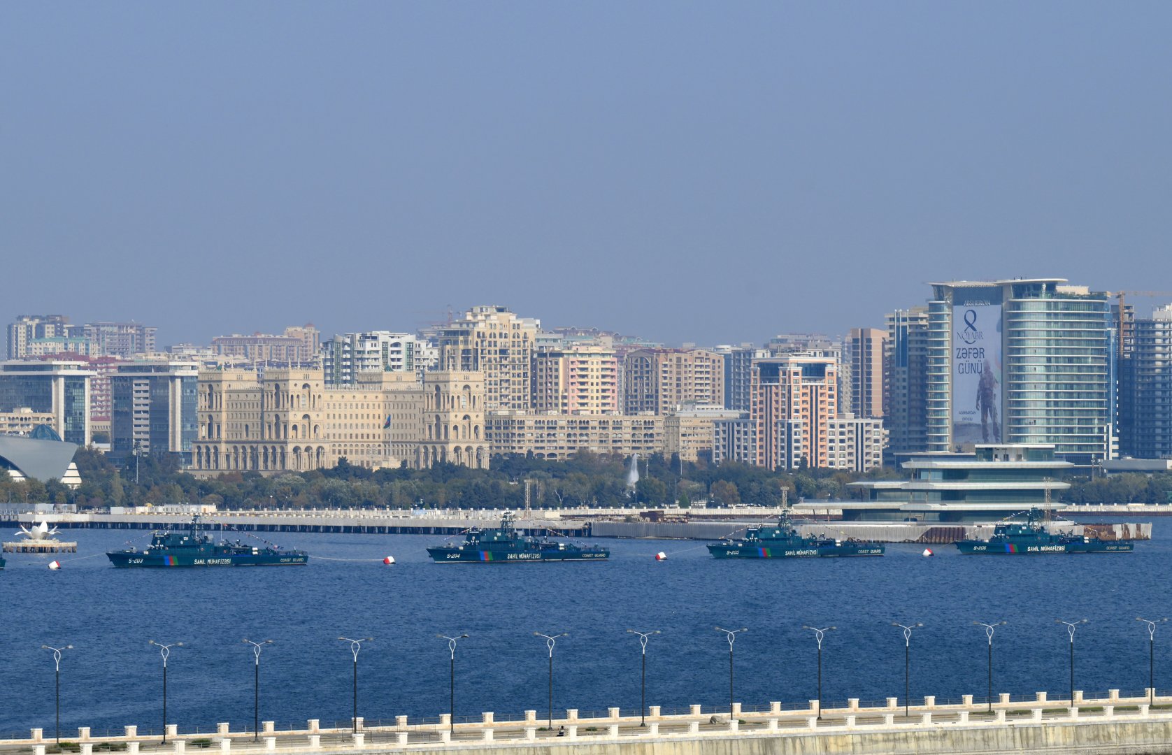 President Ilham Aliyev, First Lady Mehriban Aliyeva, President Erdoğan, Pakistani PM attend Military Parade in Baku (PHOTO/VIDEO)