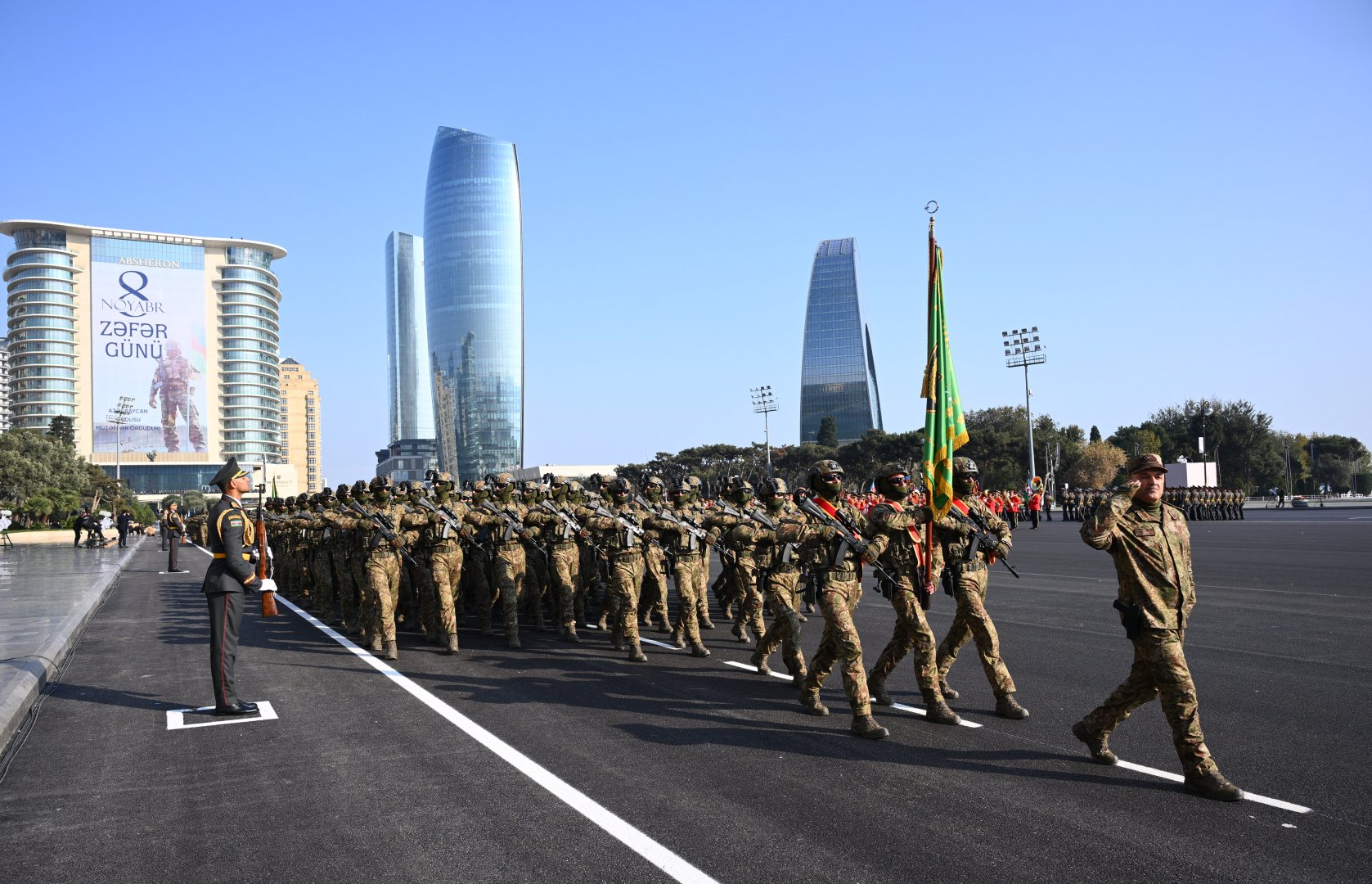 President Ilham Aliyev, First Lady Mehriban Aliyeva, President Erdoğan, Pakistani PM attend Military Parade in Baku (PHOTO/VIDEO)