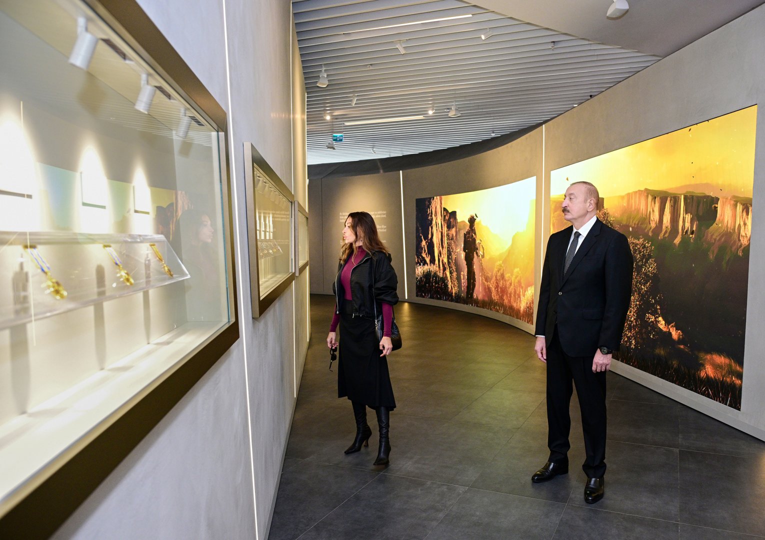 President Ilham Aliyev, First Lady Mehriban Aliyeva visit Victory Monument in Baku, attend opening of Victory Museum (PHOTO/VIDEO)