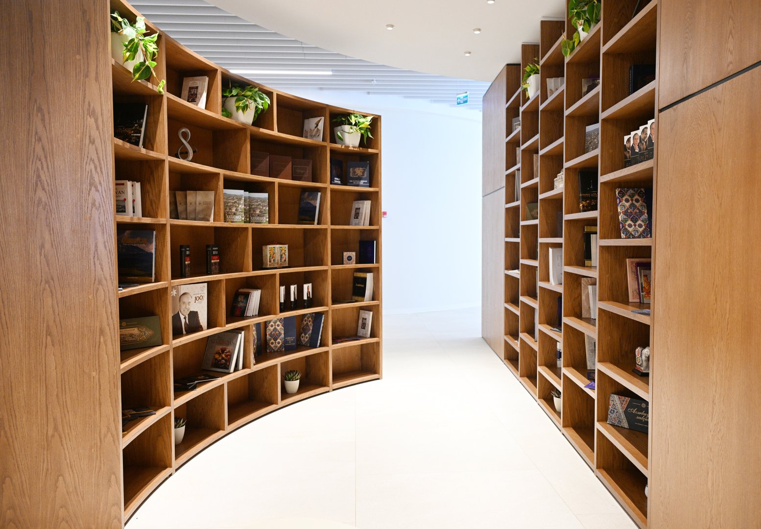 President Ilham Aliyev, First Lady Mehriban Aliyeva visit Victory Monument in Baku, attend opening of Victory Museum (PHOTO/VIDEO)