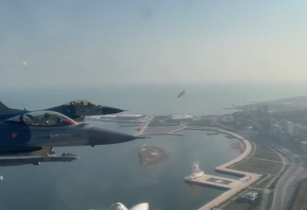 Turkish Defense Ministry shares footage from military parade in Baku (VIDEO)