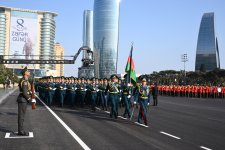 President Ilham Aliyev, First Lady Mehriban Aliyeva, President Erdoğan, Pakistani PM attend Military Parade in Baku (PHOTO/VIDEO)