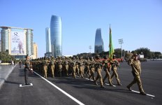 President Ilham Aliyev, First Lady Mehriban Aliyeva, President Erdoğan, Pakistani PM attend Military Parade in Baku (PHOTO/VIDEO)