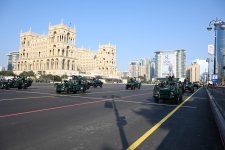 President Ilham Aliyev, First Lady Mehriban Aliyeva, President Erdoğan, Pakistani PM attend Military Parade in Baku (PHOTO/VIDEO)