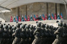President Ilham Aliyev, First Lady Mehriban Aliyeva, President Erdoğan, Pakistani PM attend Military Parade in Baku (PHOTO/VIDEO)