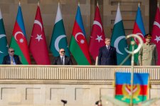 President Ilham Aliyev, First Lady Mehriban Aliyeva, President Erdoğan, Pakistani PM attend Military Parade in Baku (PHOTO/VIDEO)