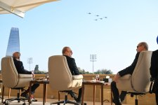 President Ilham Aliyev, First Lady Mehriban Aliyeva, President Erdoğan, Pakistani PM attend Military Parade in Baku (PHOTO/VIDEO)