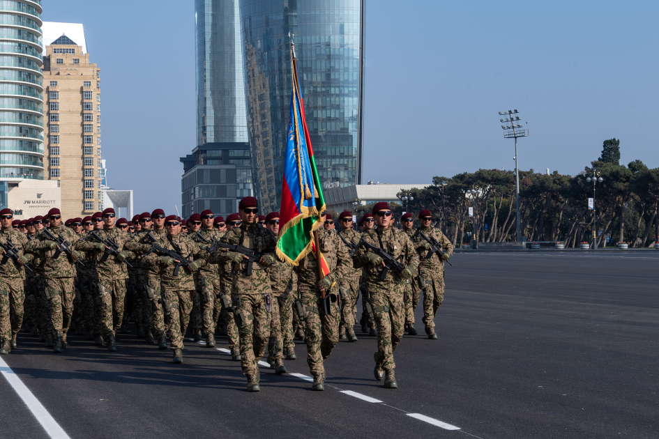 President Ilham Aliyev, First Lady Mehriban Aliyeva, President Erdoğan, Pakistani PM attend Military Parade in Baku (PHOTO/VIDEO)