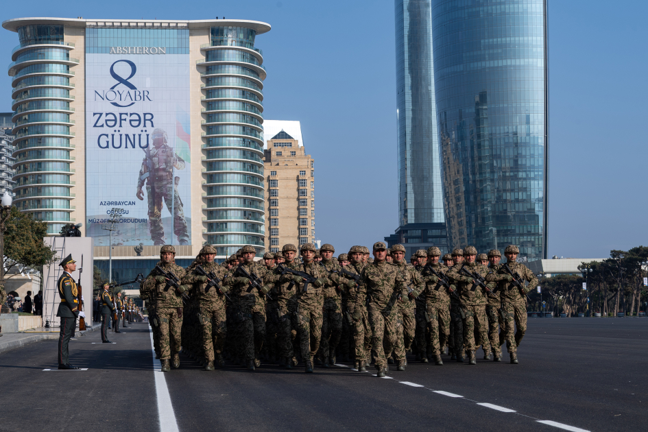 President Ilham Aliyev, First Lady Mehriban Aliyeva, President Erdoğan, Pakistani PM attend Military Parade in Baku (PHOTO/VIDEO)