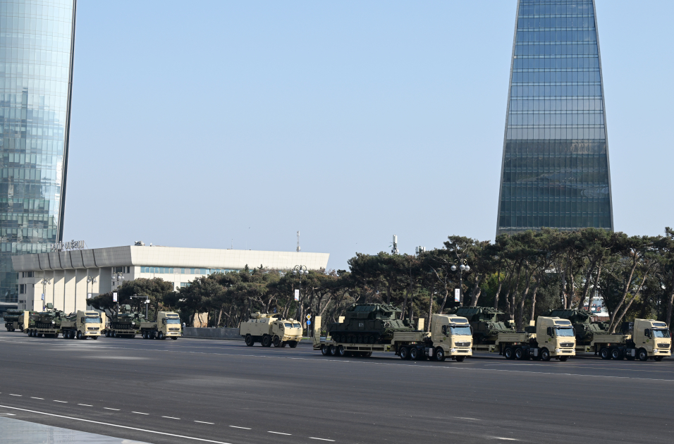 President Ilham Aliyev, First Lady Mehriban Aliyeva, President Erdoğan, Pakistani PM attend Military Parade in Baku (PHOTO/VIDEO)