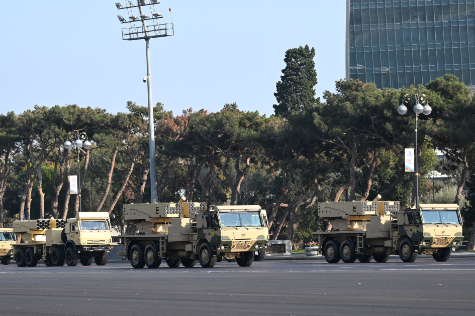 President Ilham Aliyev, First Lady Mehriban Aliyeva, President Erdoğan, Pakistani PM attend Military Parade in Baku (PHOTO/VIDEO)