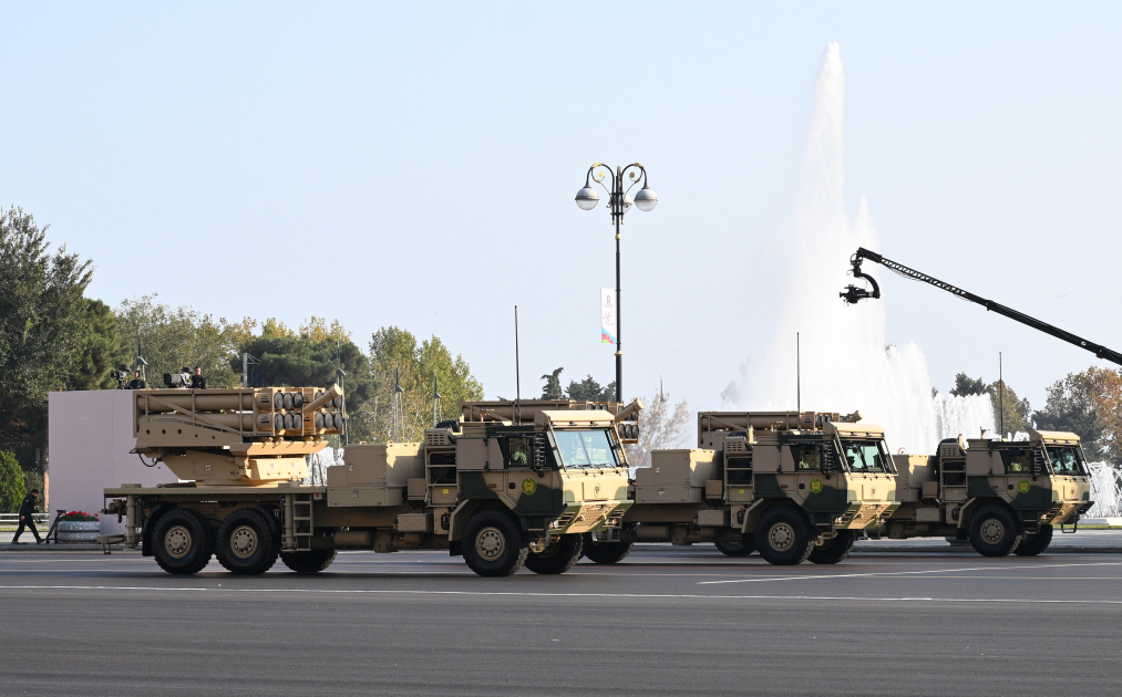President Ilham Aliyev, First Lady Mehriban Aliyeva, President Erdoğan, Pakistani PM attend Military Parade in Baku (PHOTO/VIDEO)