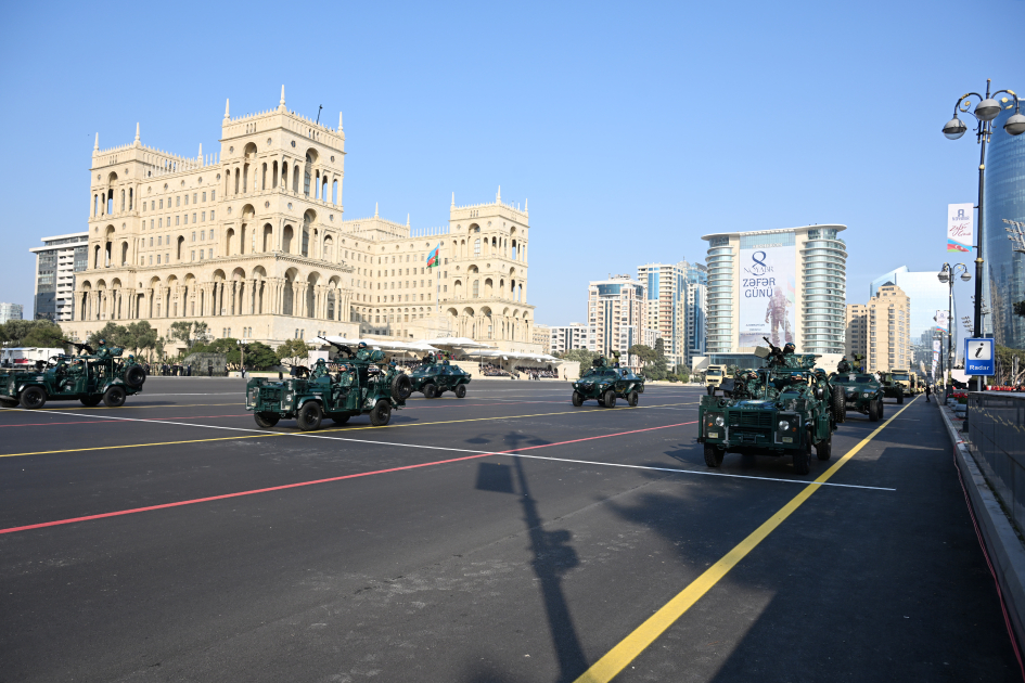 President Ilham Aliyev, First Lady Mehriban Aliyeva, President Erdoğan, Pakistani PM attend Military Parade in Baku (PHOTO/VIDEO)