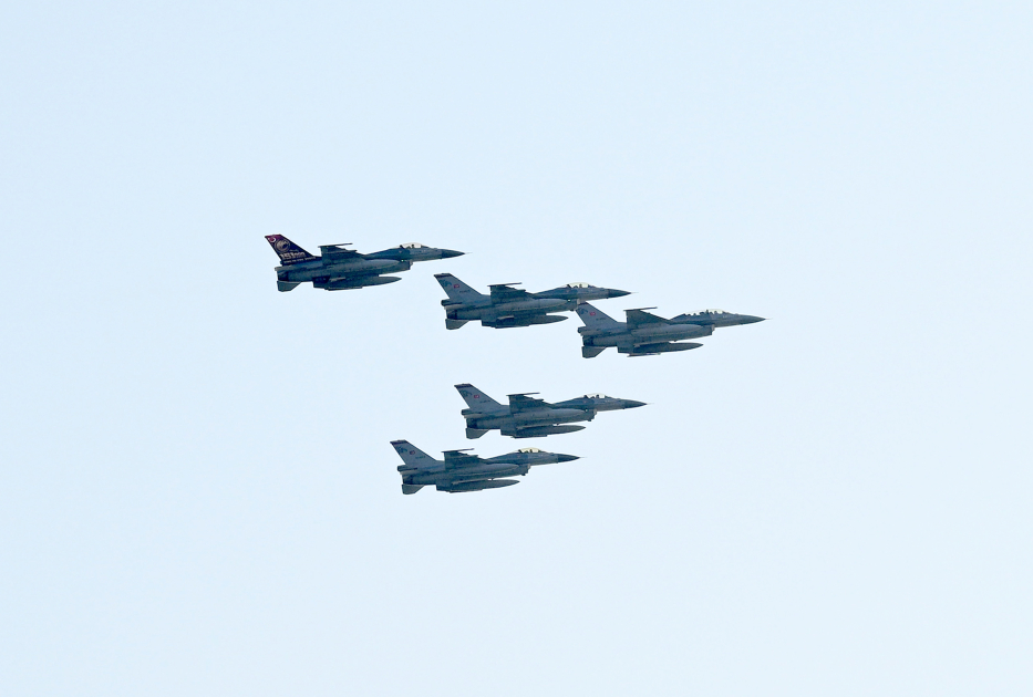 President Ilham Aliyev, First Lady Mehriban Aliyeva, President Erdoğan, Pakistani PM attend Military Parade in Baku (PHOTO/VIDEO)