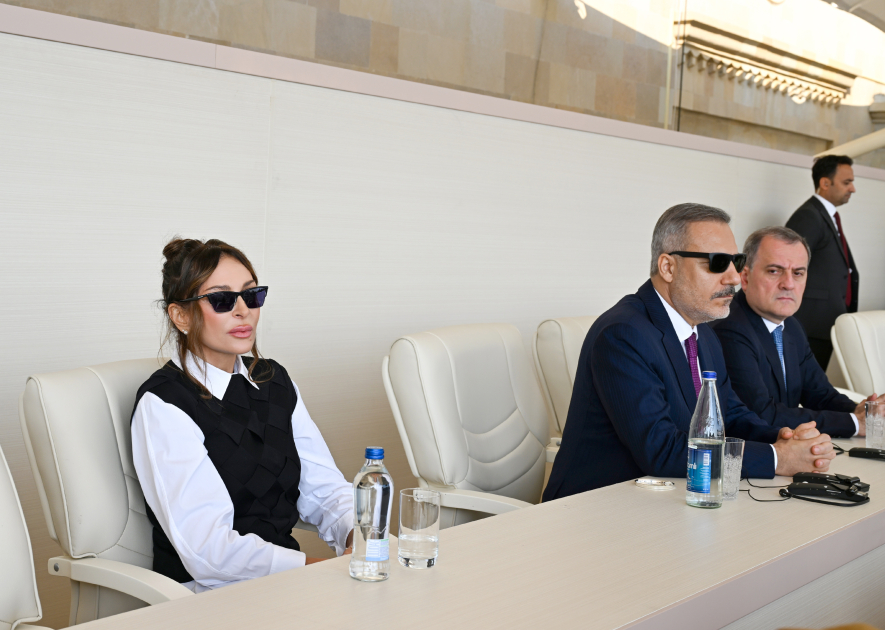 President Ilham Aliyev, First Lady Mehriban Aliyeva, President Erdoğan, Pakistani PM attend Military Parade in Baku (PHOTO/VIDEO)
