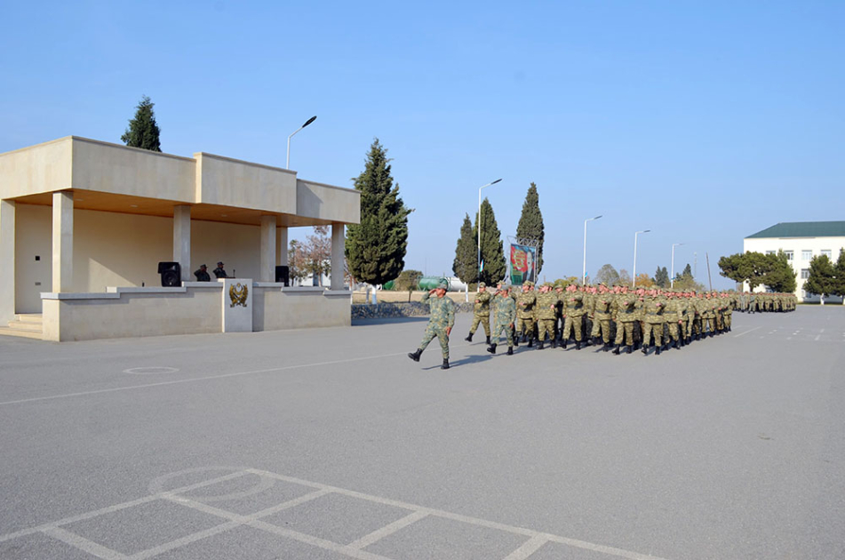 Azerbaijan Army holds military oath-taking ceremonies (PHOTO)