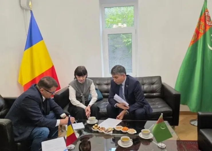 Turkmenistan, Chimcomplex discuss co-op in gas processing and chemical industry