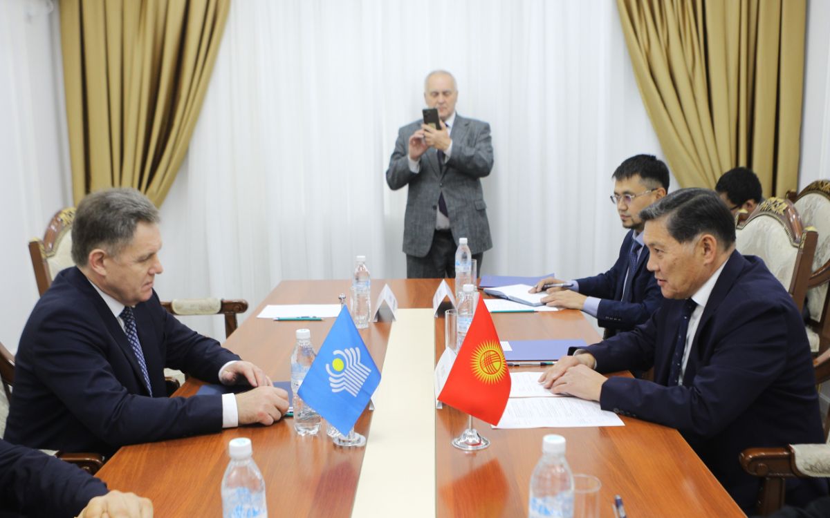 Kyrgyzstan invites CIS mission to oversee parliamentary voting