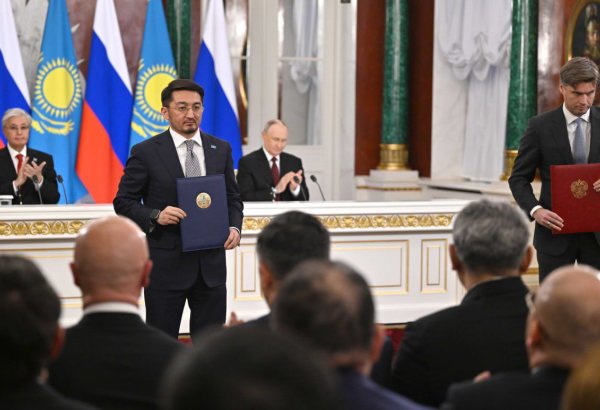 Kazakhstan, Russia exchange bilateral agreements