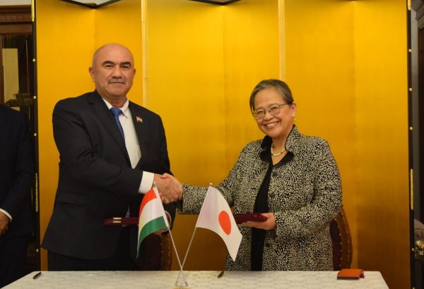 Tajikistan, Japan sign contracts for education and healthcare projects