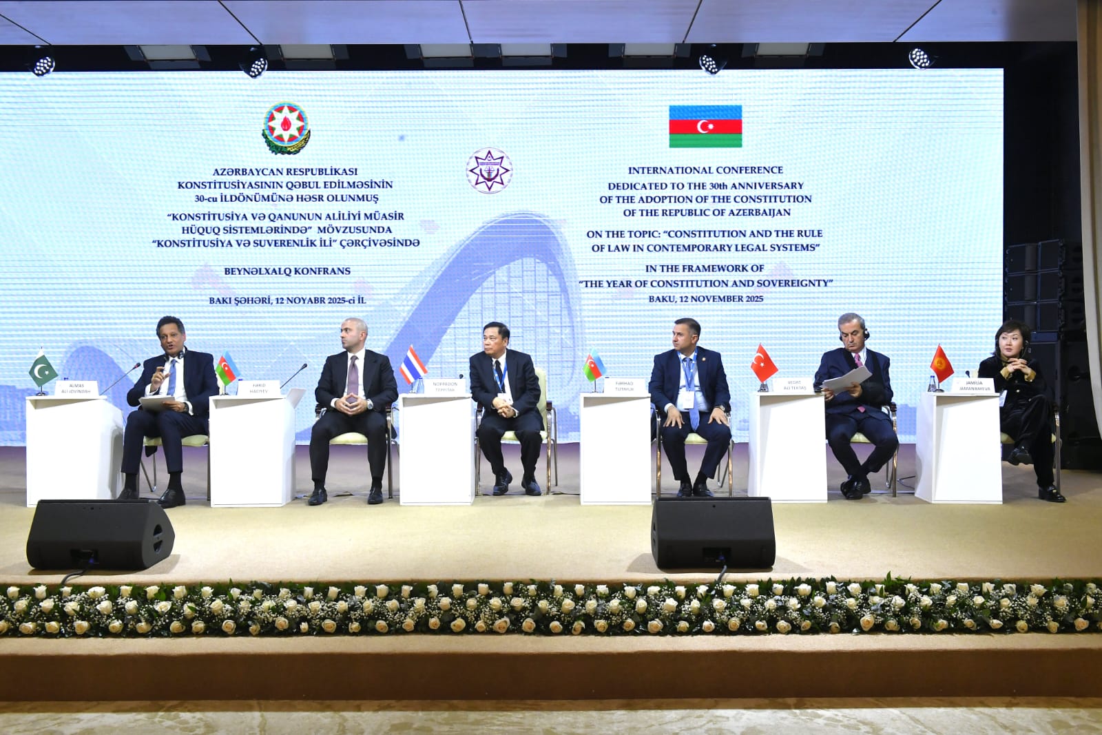Int'l conference in Azerbaijan's Baku views rule of law in modern legal systems (PHOTO)