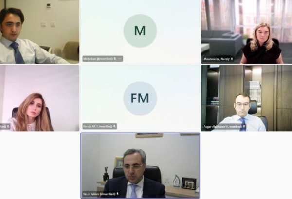 Azerbaijan, EBRD discuss water supply and waste management projects