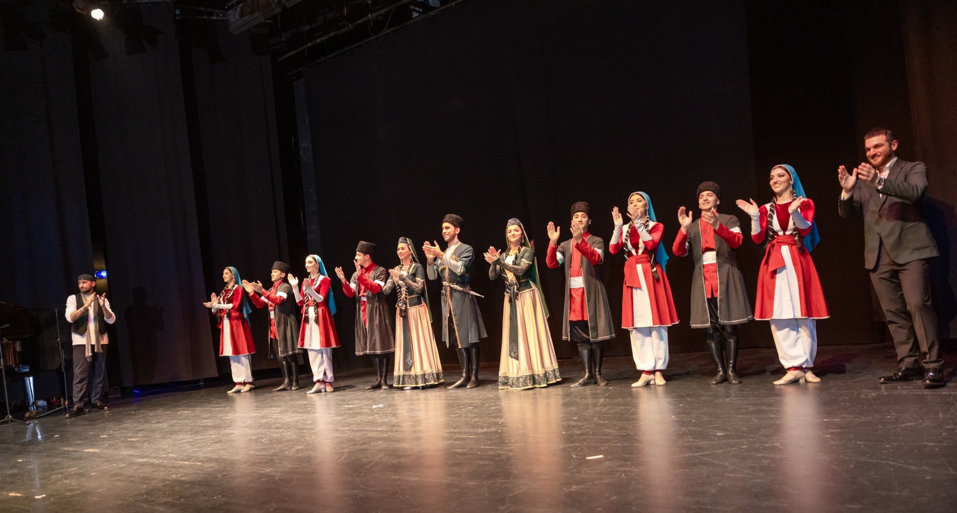 Azerbaijan and Switzerland boost relations with bridge of cultures (PHOTO)