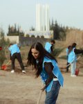 Heydar Aliyev Foundation VP Leyla Aliyeva joins environmental campaign in Mingachevir (PHOTO)