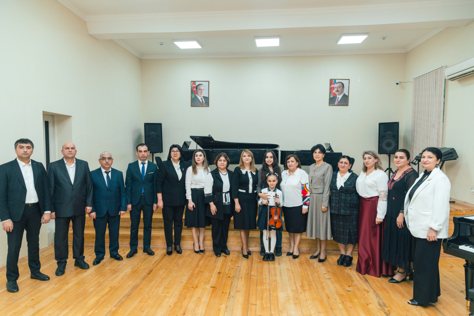 Heydar Aliyev Foundation VP Leyla Aliyeva visits family of martyrs and several social facilities in Mingachevir (PHOTO)