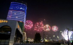 Fireworks display was held in honor of heads of state participating in 7th Consultative Meeting of Heads of State of Central Asia in Tashkent (PHOTO)