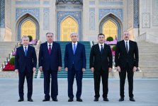 President Ilham Aliyev visits Center of Islamic Civilization in Tashkent (PHOTO)