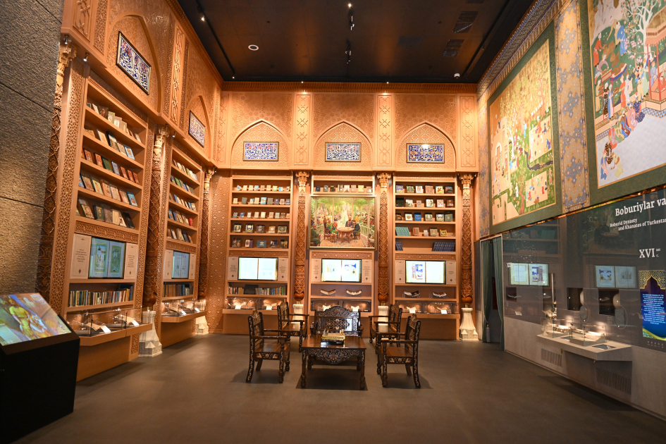 President Ilham Aliyev visits Center of Islamic Civilization in Tashkent (PHOTO)