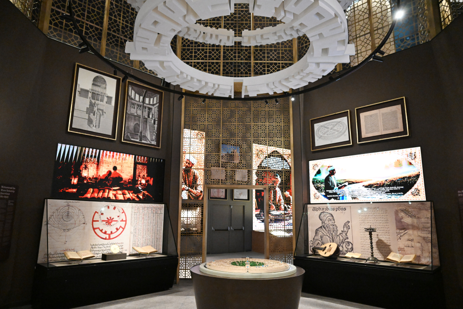 President Ilham Aliyev visits Center of Islamic Civilization in Tashkent (PHOTO)