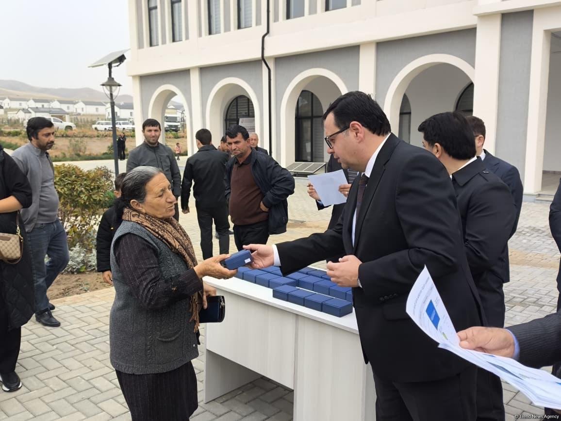 Next wave of former IDPs arrives in Khidirli village of Azerbaijan's Aghdam (PHOTO)