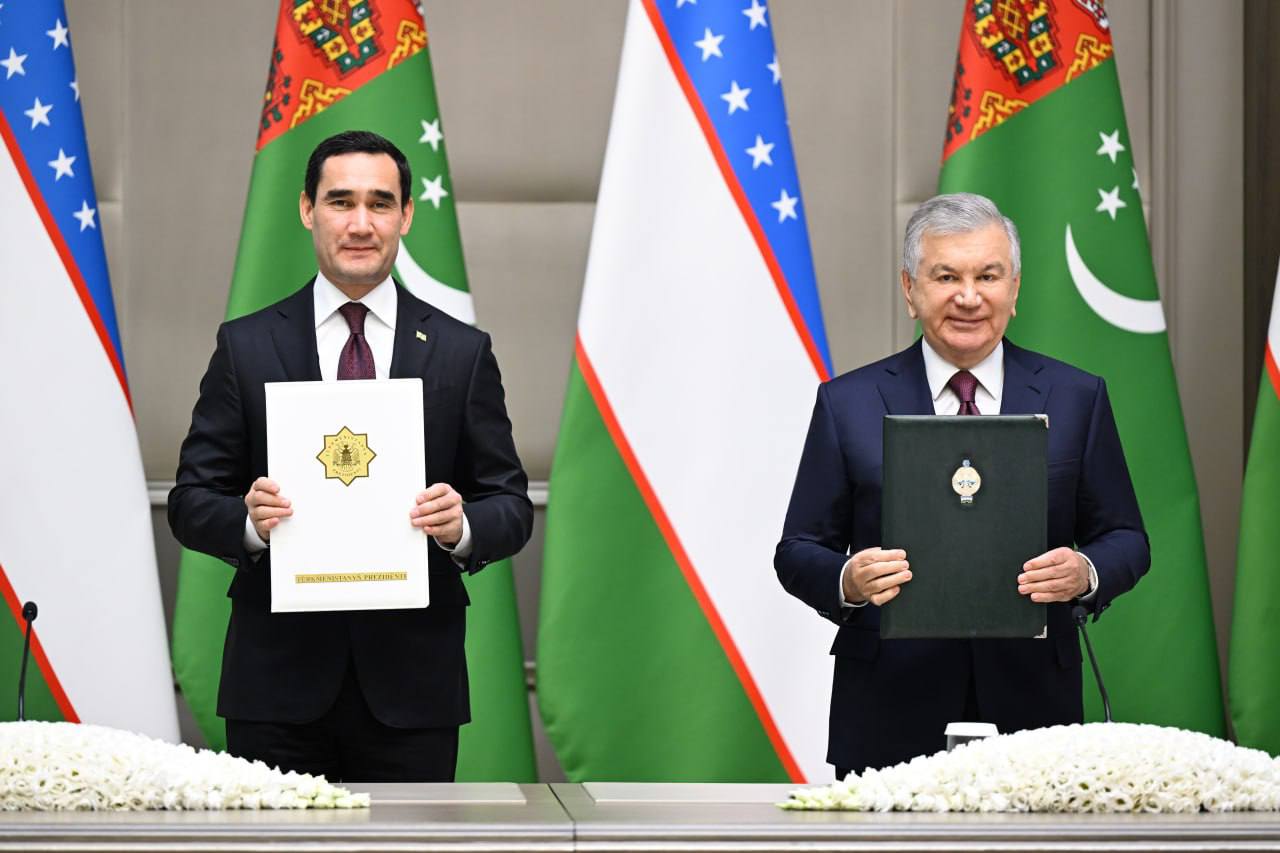 Uzbekistan, Turkmenistan strengthen co-op with package of agreements